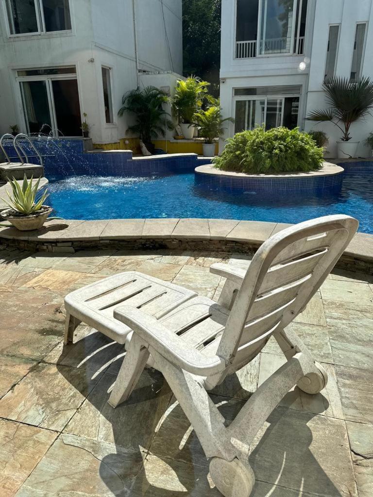 Villa M - Jia 4 Candolim Goa 3Bhk, Pool Facing, Near Beach, Free Breakfast, Free Wifi And Prime Location Aguada Exteriér fotografie