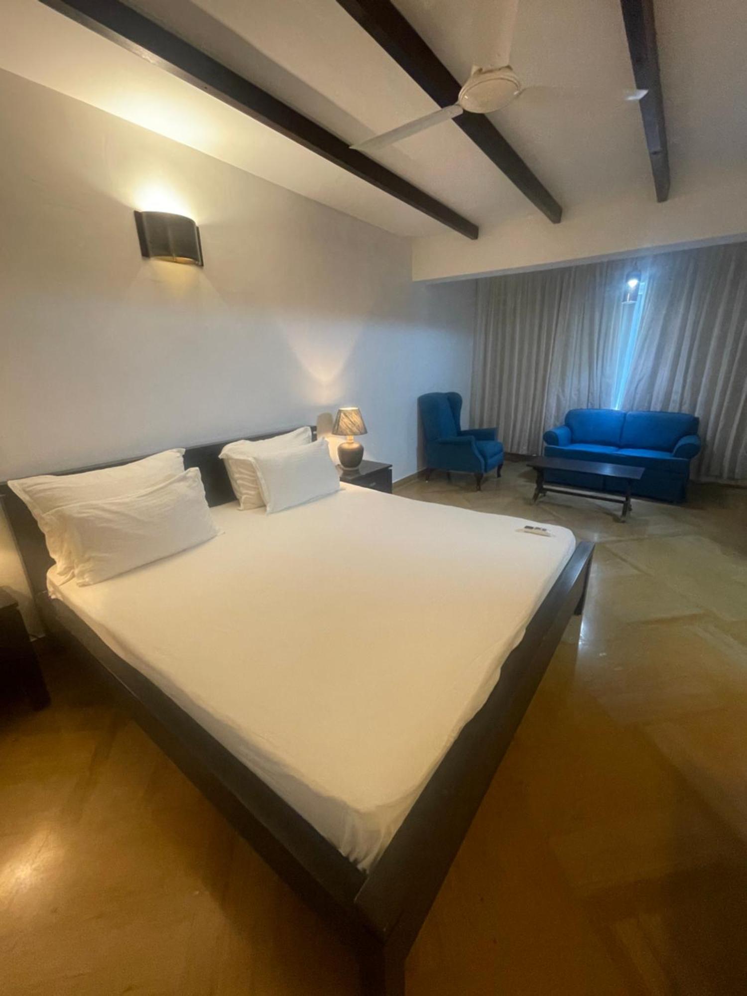 Villa M - Jia 4 Candolim Goa 3Bhk, Pool Facing, Near Beach, Free Breakfast, Free Wifi And Prime Location Aguada Exteriér fotografie
